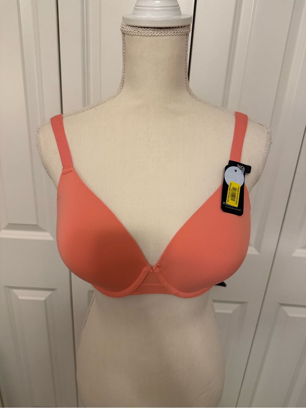 Modern Movement Comfortably Cool Underwire T-Shirt Bra      
Size 36D NWT